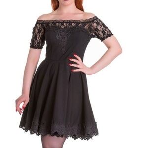 Chic Off-Shoulder Black Lace Dress